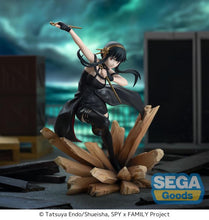Load image into Gallery viewer, Spy x Family Yor Forger Thorn Princess Luminasta Statue
