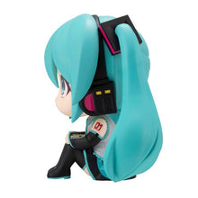 Load image into Gallery viewer, Vocaloid Hatsune Miku Look Up Series Statue
