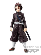 Load image into Gallery viewer, Demon Slayer - Kimetsu no Yaiba Tanjiro Kamado Figure
