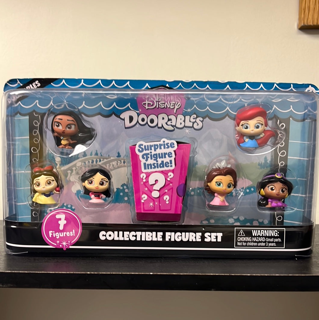 Disney doorables princess collectible set